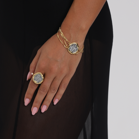 Ring Coine